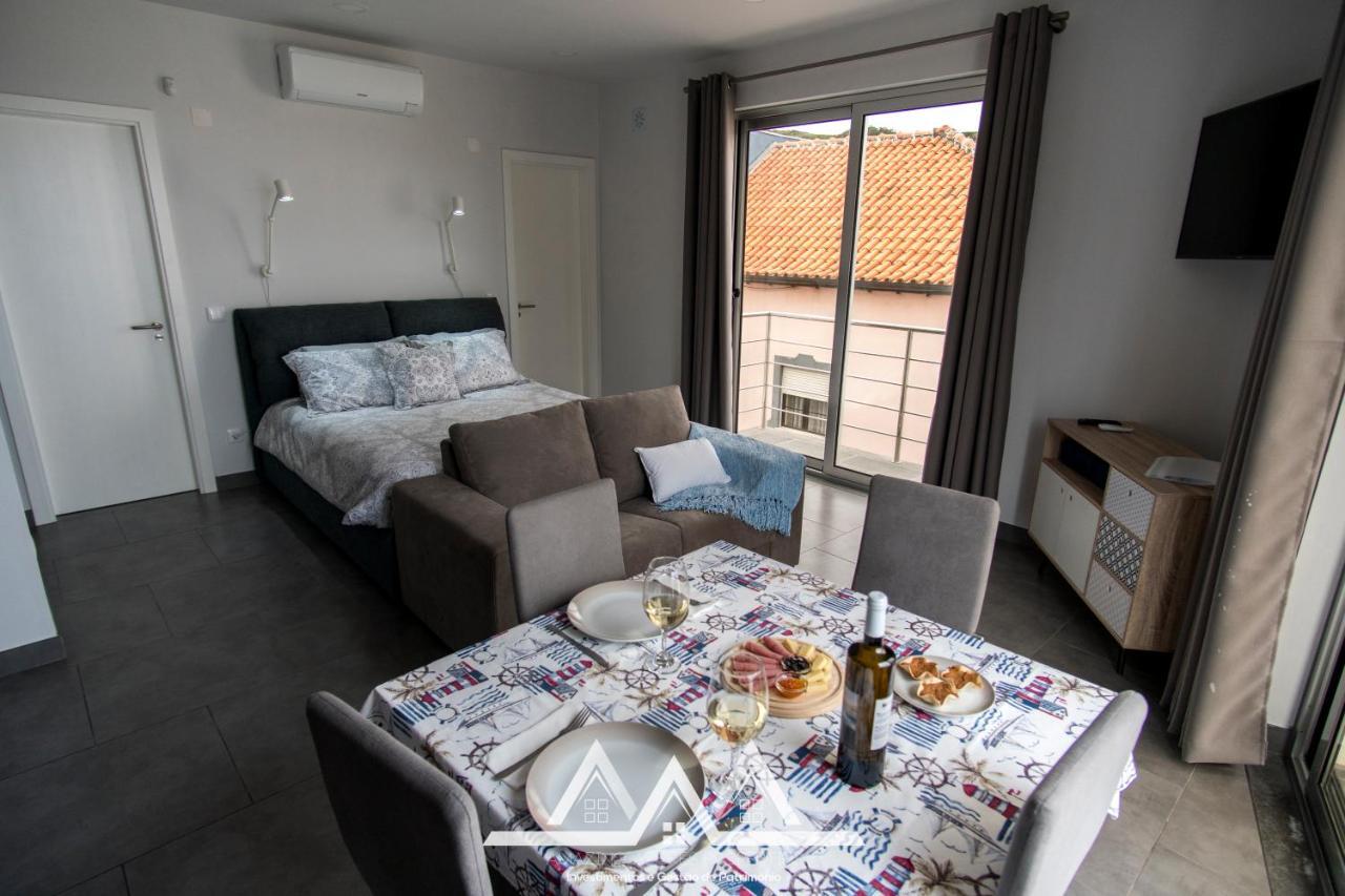White House I Apartment Praia da Vitoria Exterior photo